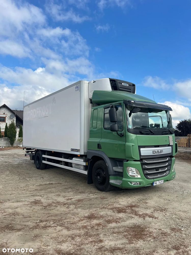 DAF CF 330 - 5