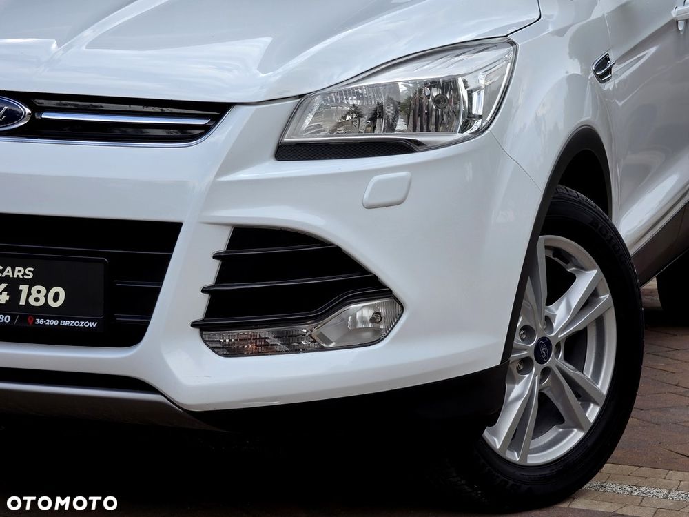Ford Kuga 2.0 TDCi 4x4 Titanium - 4