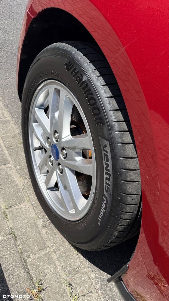 Ford Tourneo Connect Grand - 15
