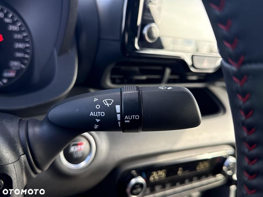 Toyota Yaris GR 1.6 Dynamic - 17