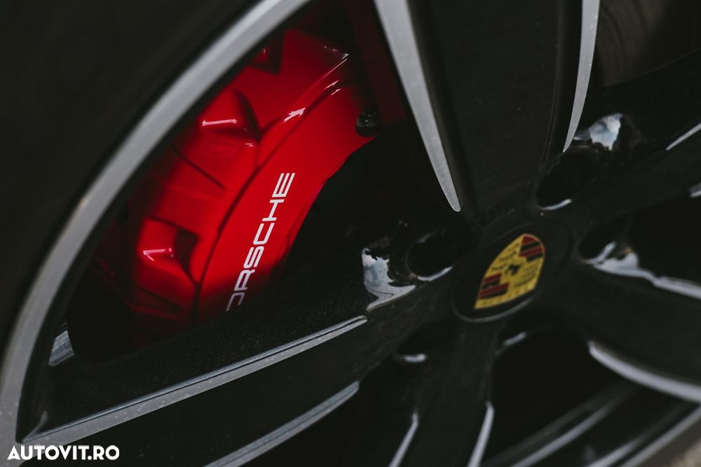 Porsche Cayenne - 9