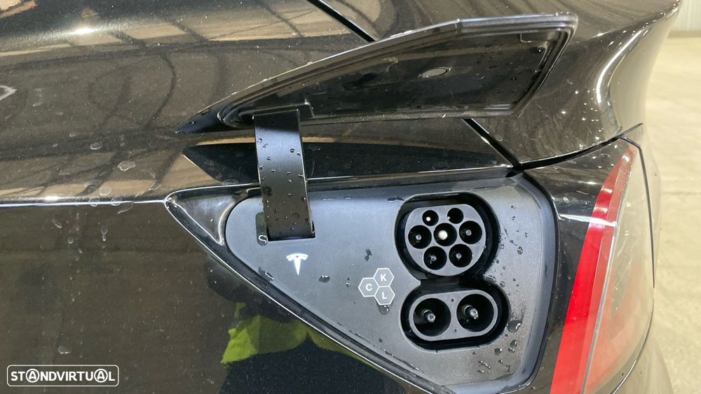 Tesla Model Y Long Range Tração Traseira - 7