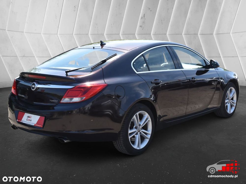 Opel Insignia - 10