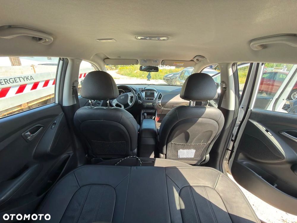 Hyundai ix35 - 11