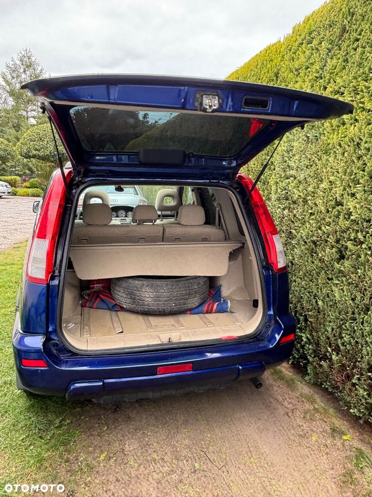 Nissan X-Trail 2.0 4x2 Comfort - 10