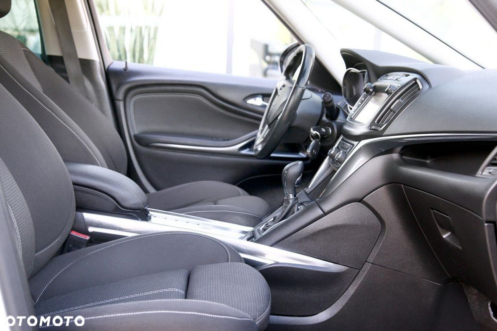 Opel Zafira 2.0 CDTI Plus - 14