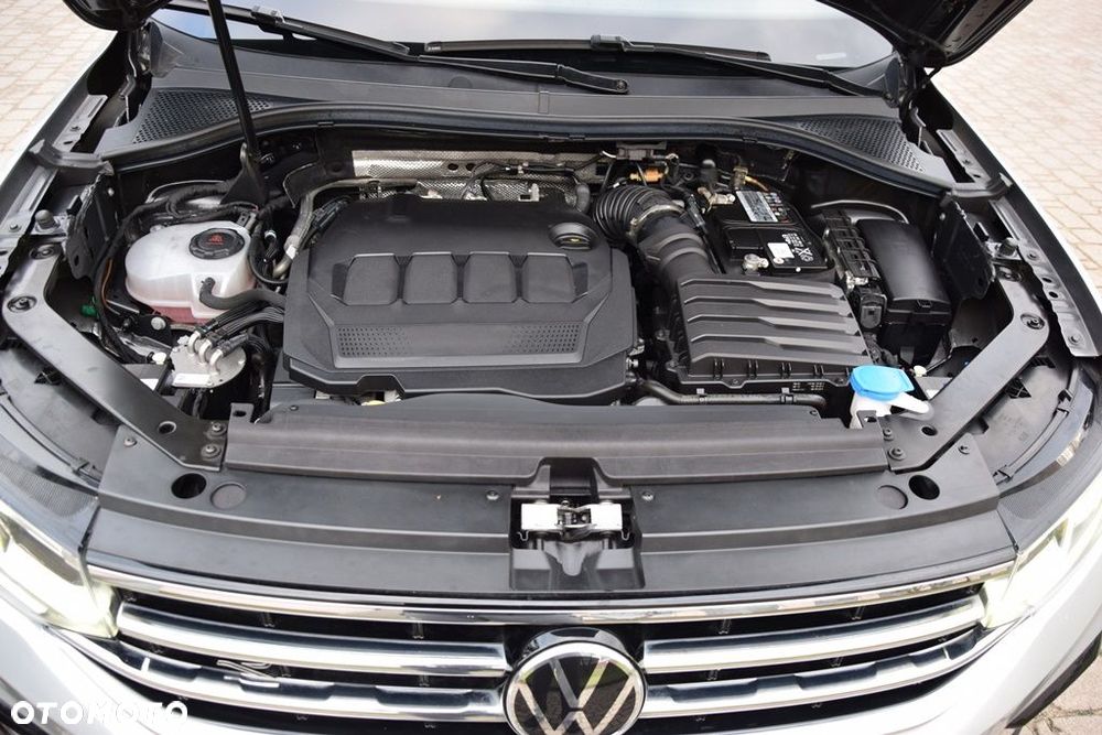 Volkswagen Tiguan 2.0 TDI SCR DSG R-Line - 33