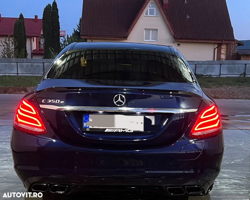 Mercedes-Benz C - 3