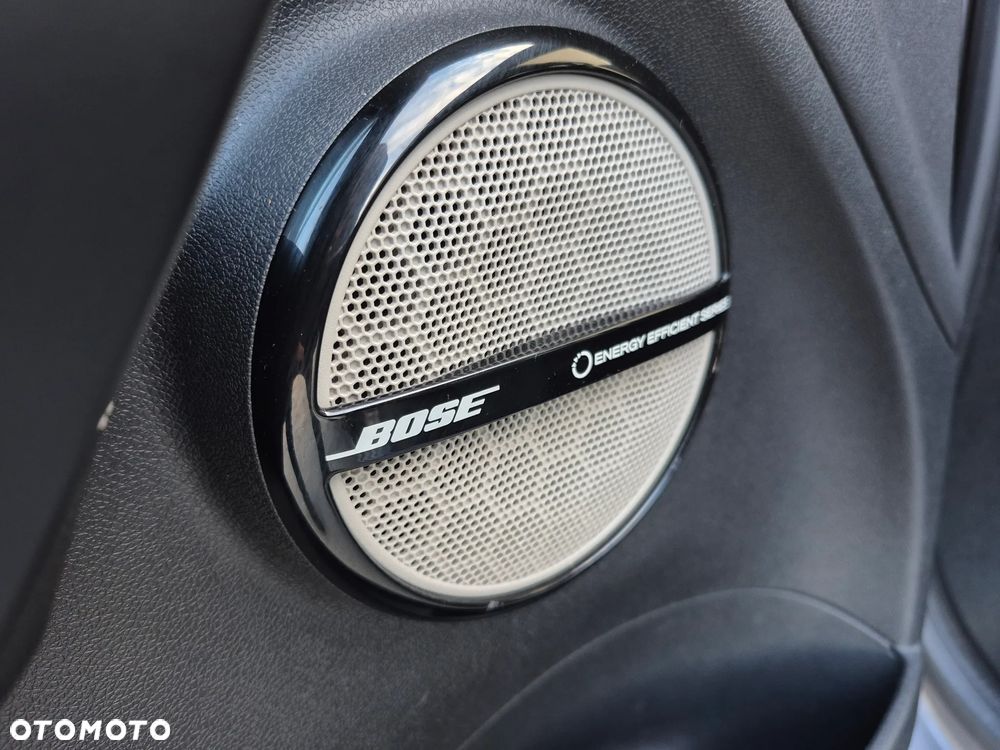 Renault Megane Grandtour ENERGY TCe 130 Start & Stop Bose Edition - 23