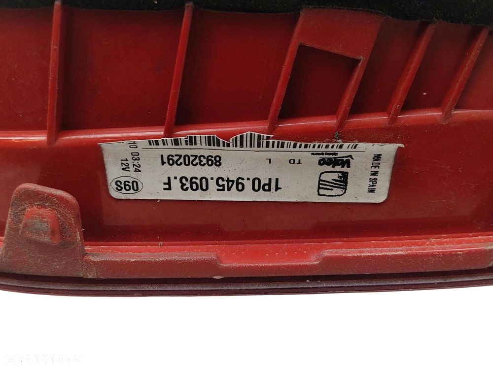 LAMPA LEWY TYŁ W KLAPE SEAT LEON II LIFT (2009-2012) 1.6 TDI 105KM 1P0945093F - 2