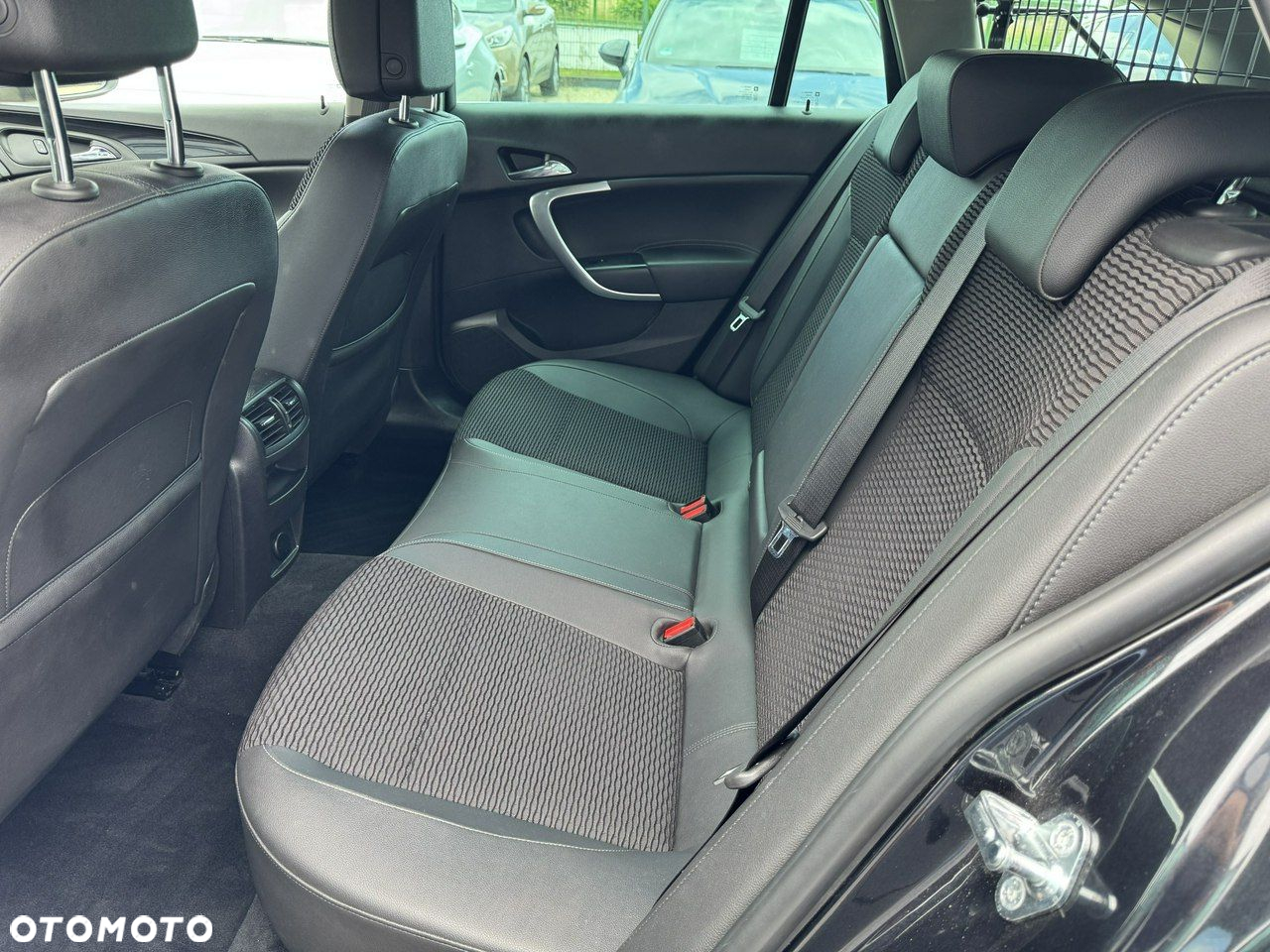 Opel Insignia - 22
