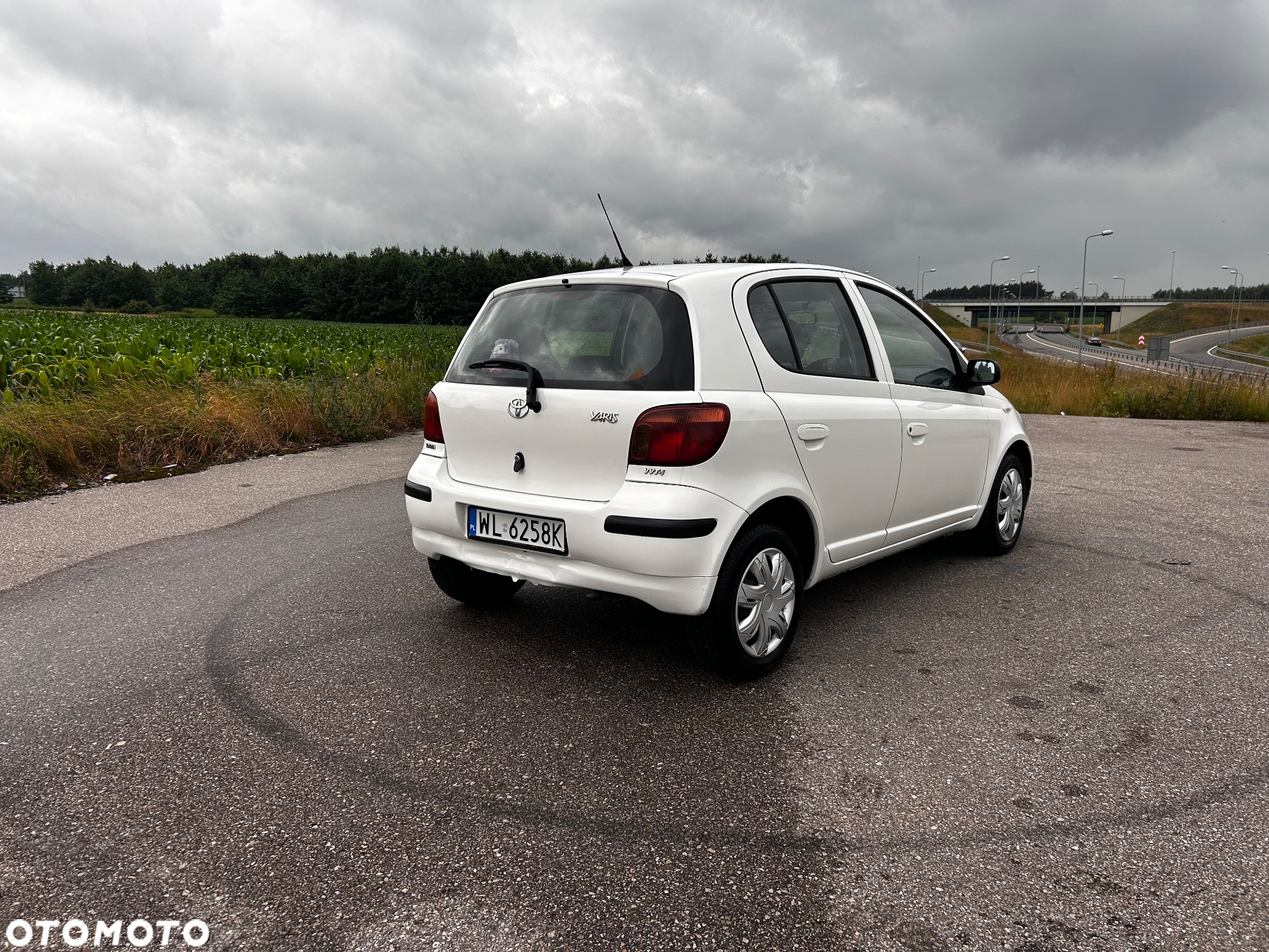 Toyota Yaris - 14