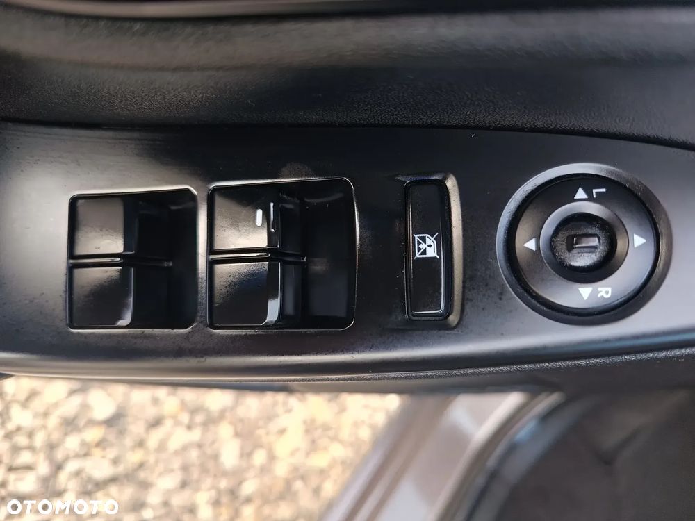 Hyundai ix20 1.4 Comfort - 24