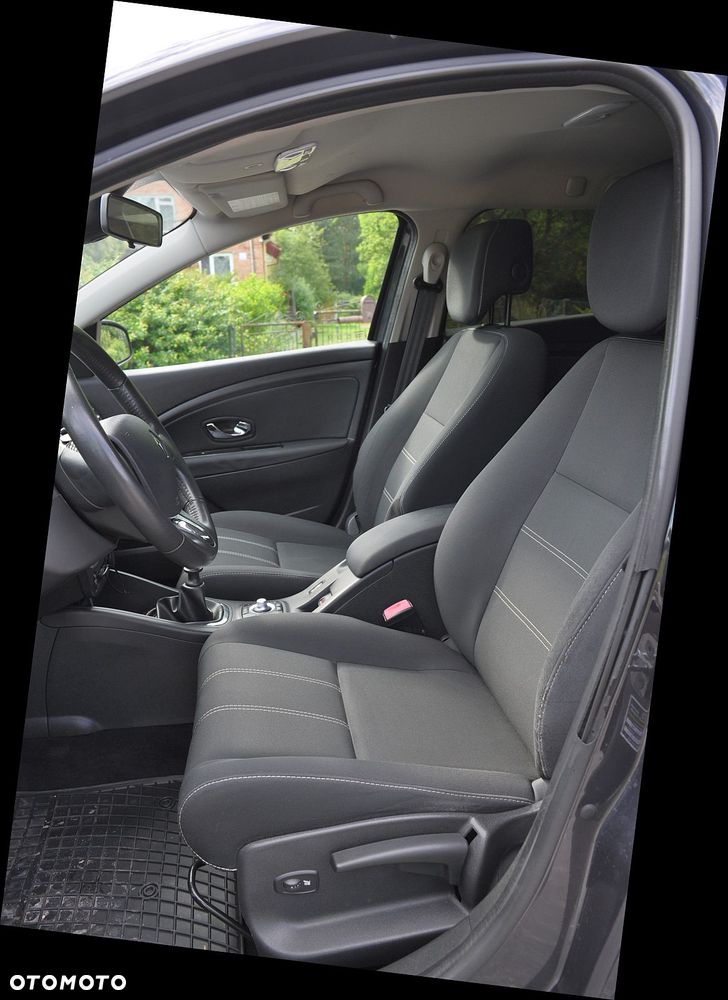 Renault Megane ENERGY dCi 110 Start & Stop Dynamique - 11