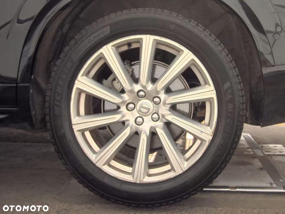 Volvo XC 90 T8 AWD Twin Engine Geartronic Momentum - 23