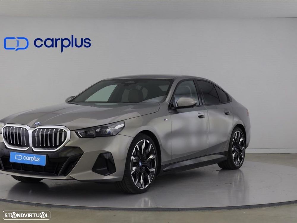 BMW i5 eDrive40 - 1