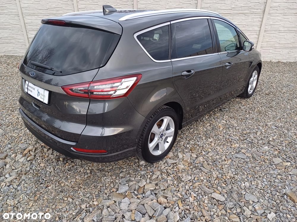 Ford S-Max - 10