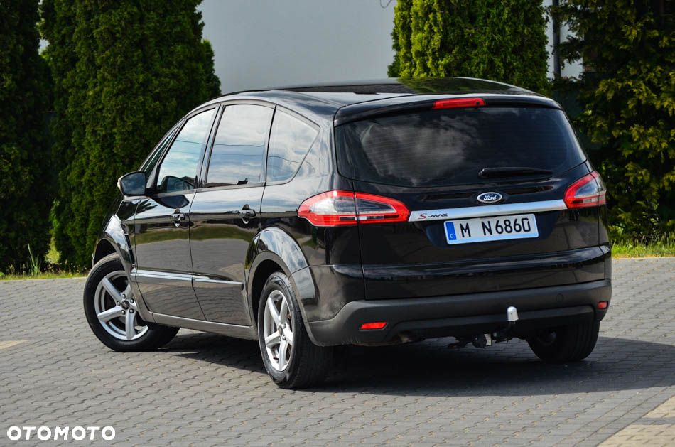 Ford S-Max 2.0 TDCi Ambiente - 17