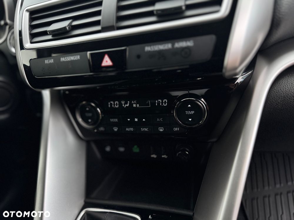 Mitsubishi Eclipse Cross 1.5 T-MIVEC ClearTec 2WD Diamant Edition Plus - 13