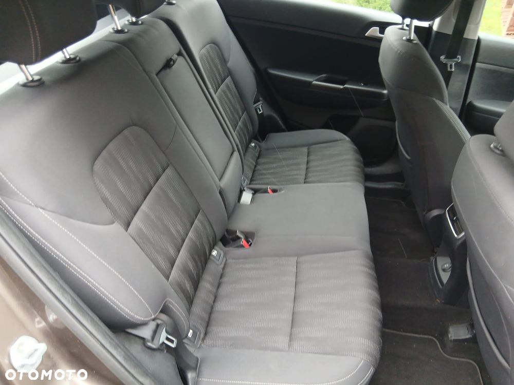 Kia Sportage 1.6 GDI Business Line 2WD - 24