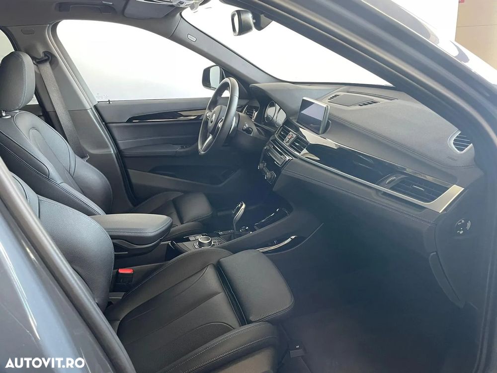 BMW X1 xDrive20i AT M Sport - 9