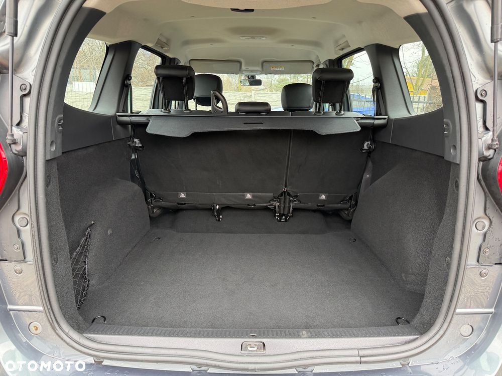 Dacia Lodgy TCe 115 Stepway - 29