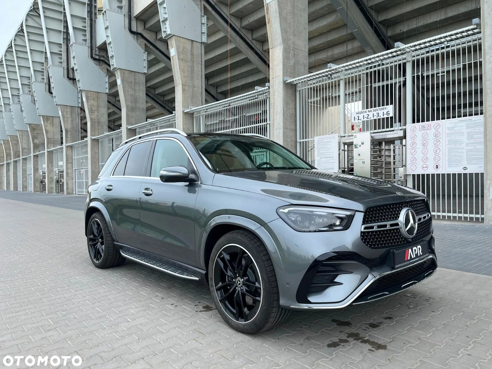 Mercedes-Benz GLE 300 d 4-Matic - 8