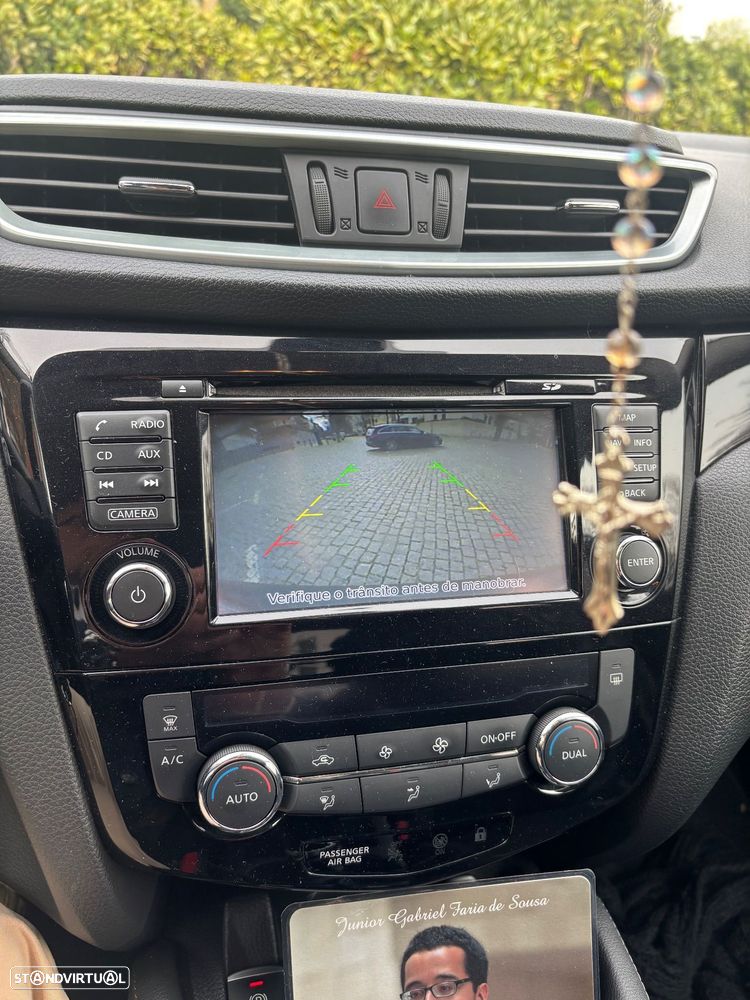 Nissan Qashqai 1.7 dCi N-Connecta - 7