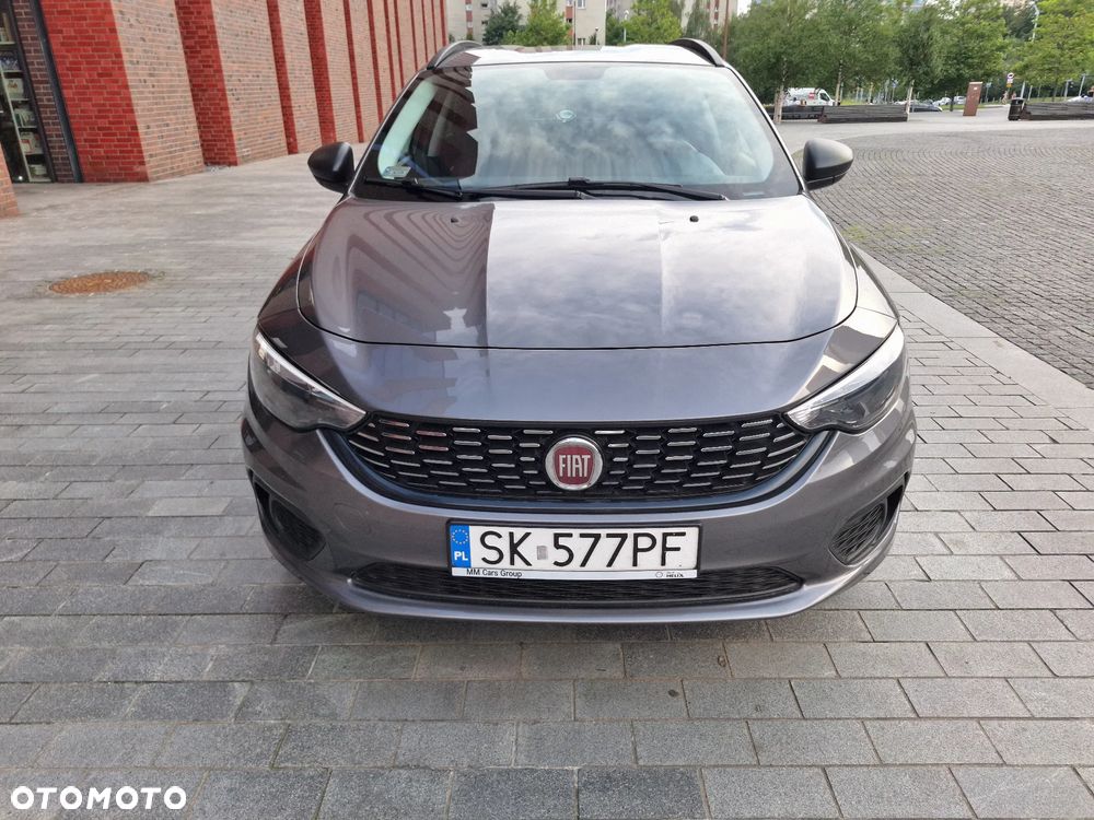 Fiat Tipo 1.4 T-Jet 16v Easy - 2