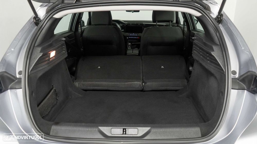 Peugeot 308 1.2 PureTech Allure Full LED EAT8 — fotografia 15