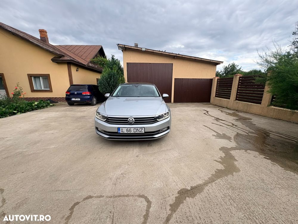 Volkswagen Passat 2.0 TDI Highline - 10