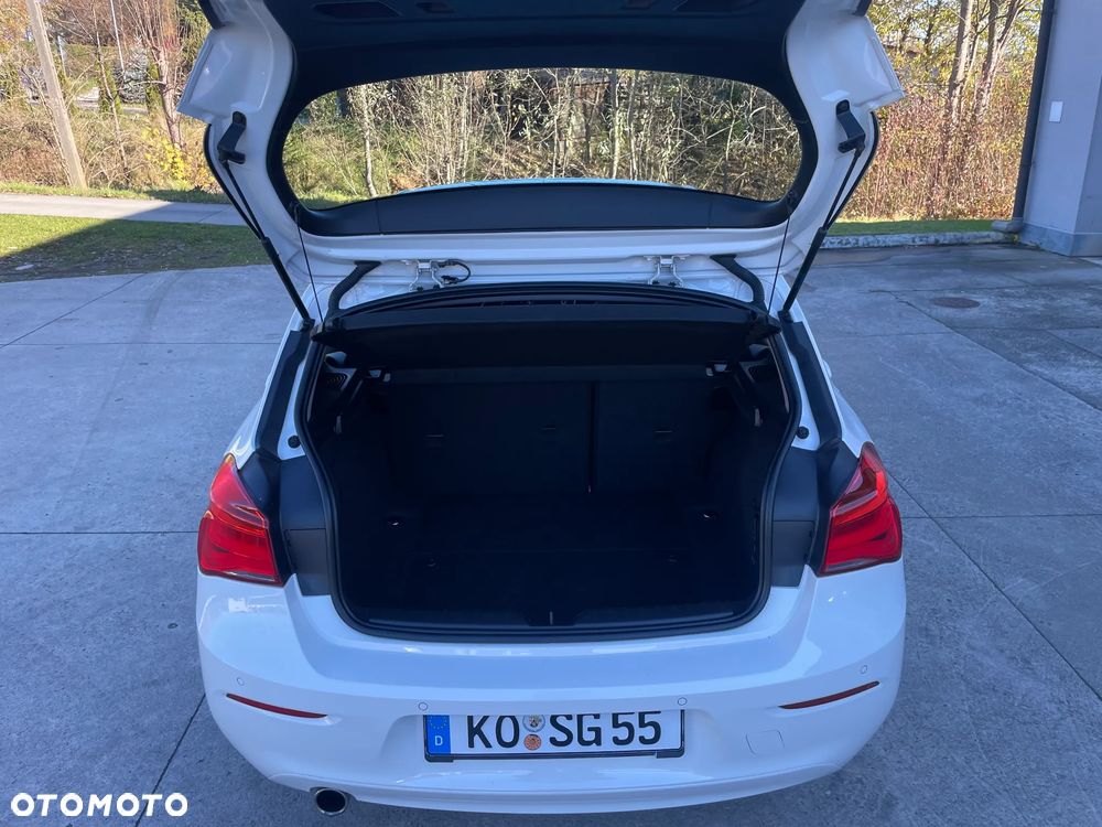 BMW Seria 1 118i - 4