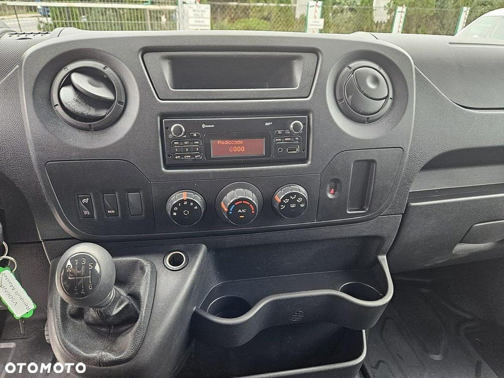 Renault Master - 11