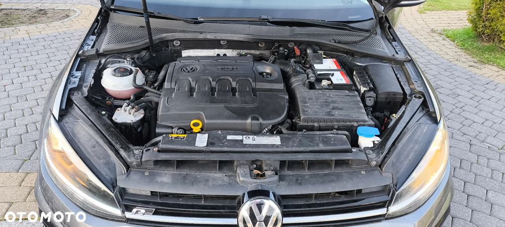 Volkswagen Golf 2.0 TDI SCR Highline - 21