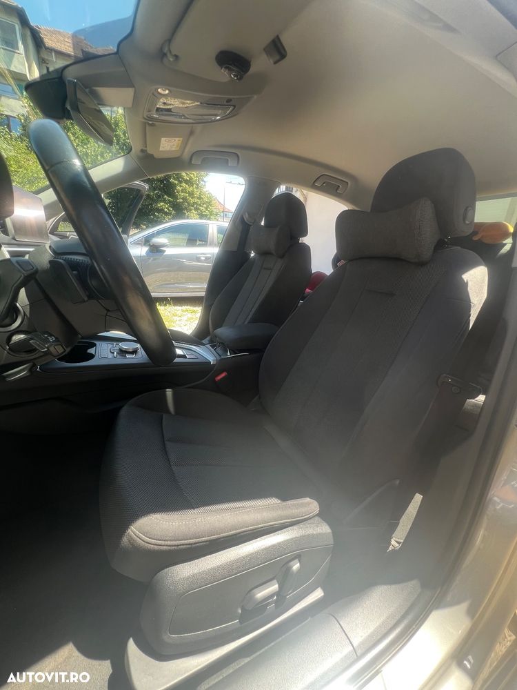 Audi A4 2.0 TDI S tronic Design - 10