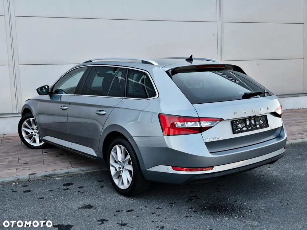 Skoda Superb 1.6 TDI Ambition DSG - 16