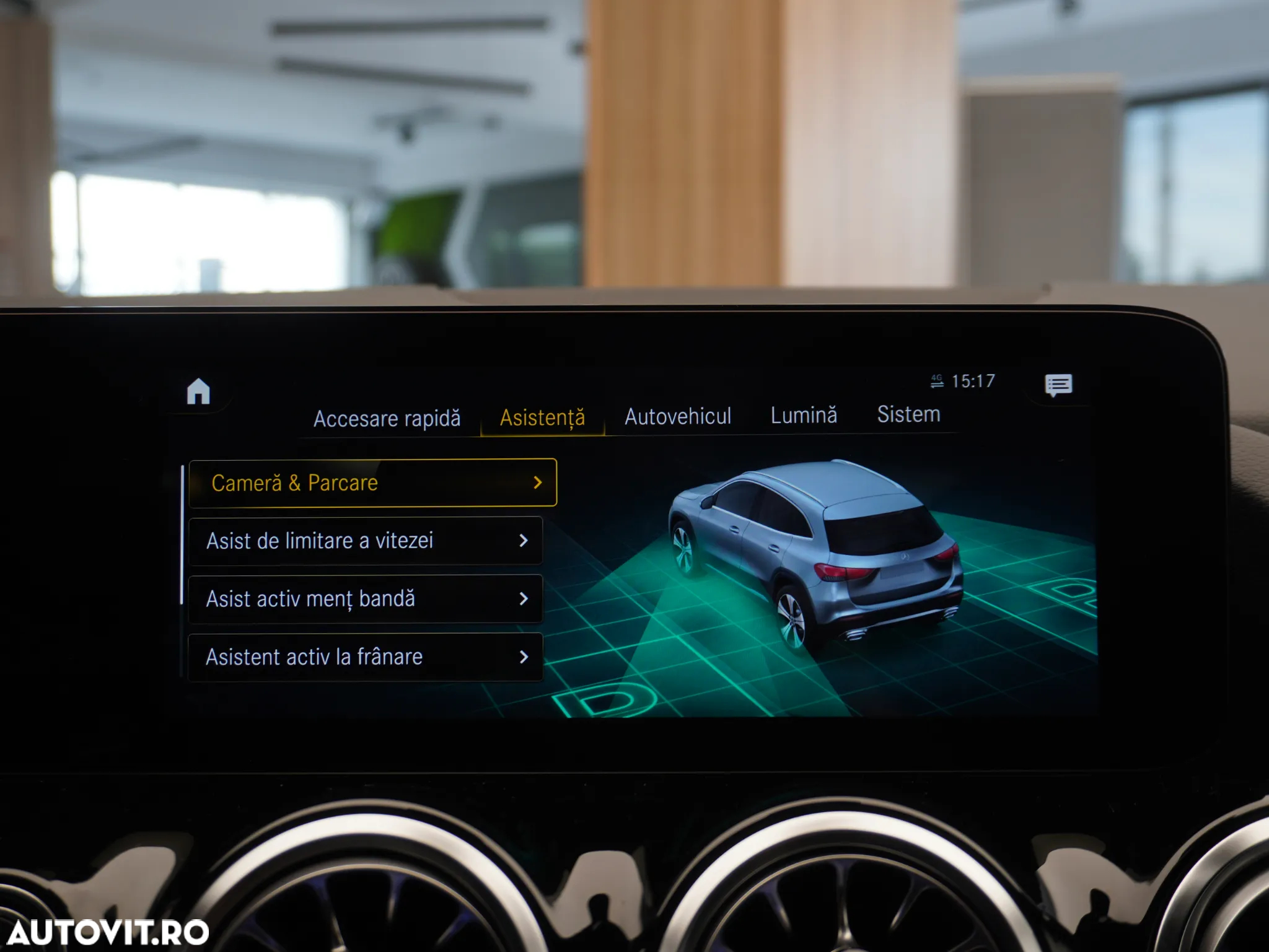 Mercedes-Benz GLA 250 4Matic 8G-DCT AMG Line - 32