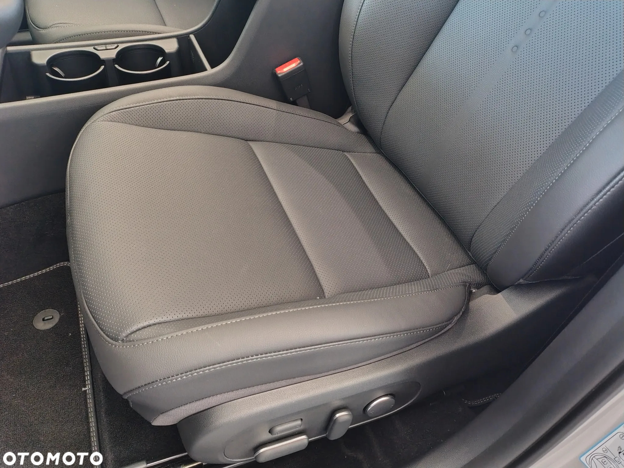 Hyundai Kona 1.6 T-GDI Platinum 4WD DCT - 11