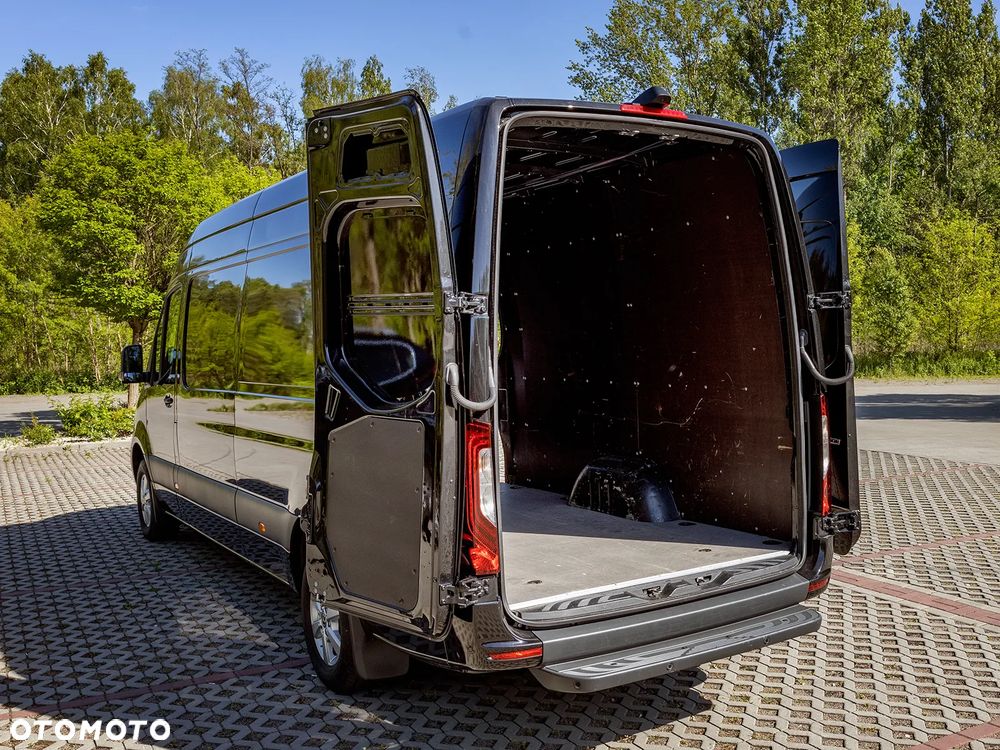 Mercedes-Benz SPRINTER - 9