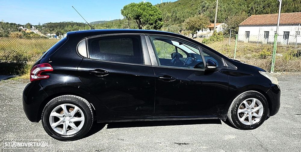 Peugeot 208 1.4 HDi Active - 7