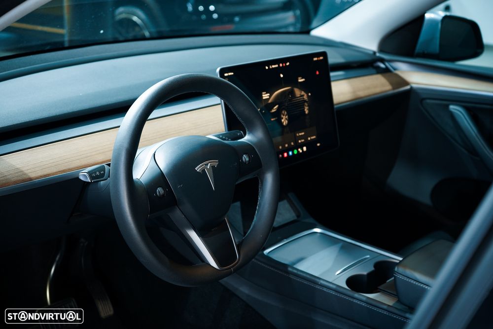 Tesla Model Y Tração Traseira - 7