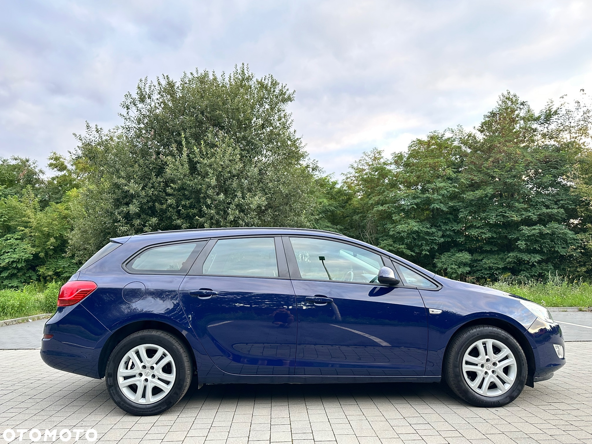 Opel Astra 1.6 - 13