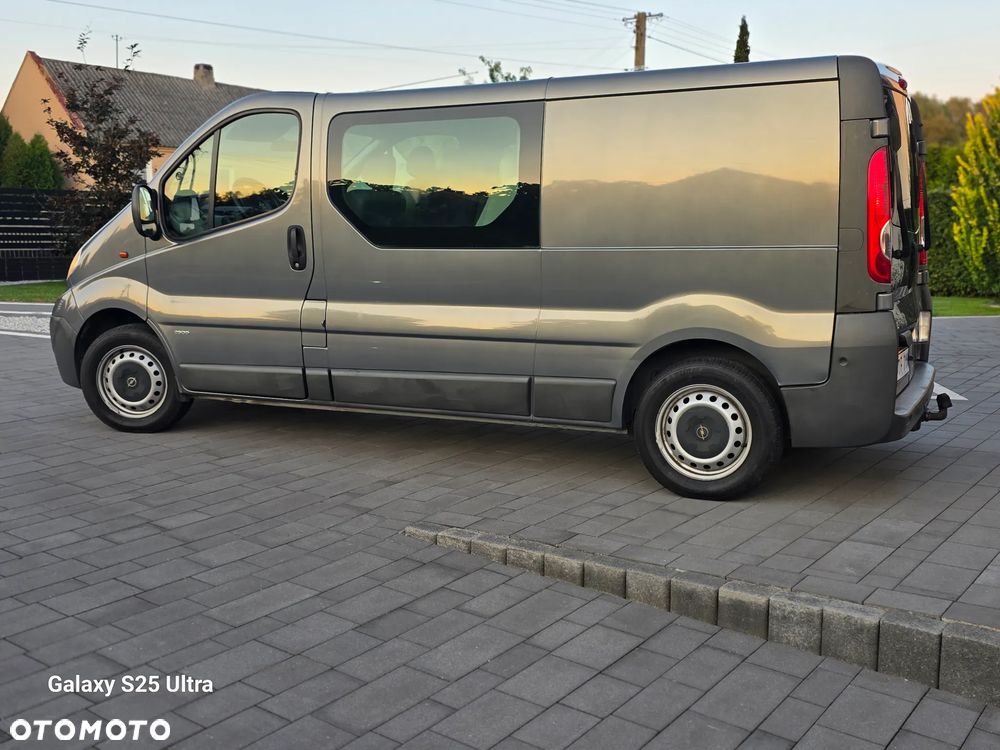 Opel Vivaro - 5