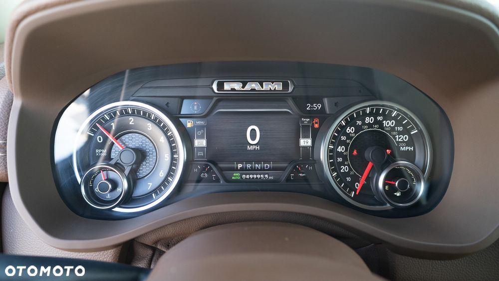 RAM 1500 Crew Cab Laramie - 12