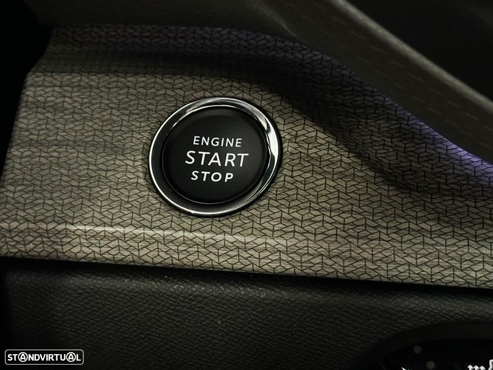 Citroën C5 X 1.6 Hybrid Feel Pack e-EAT8 - 46