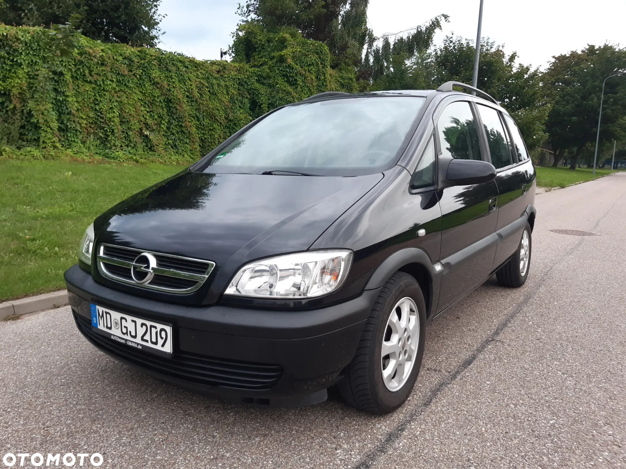 Opel Zafira 1.6 Njoy - 12