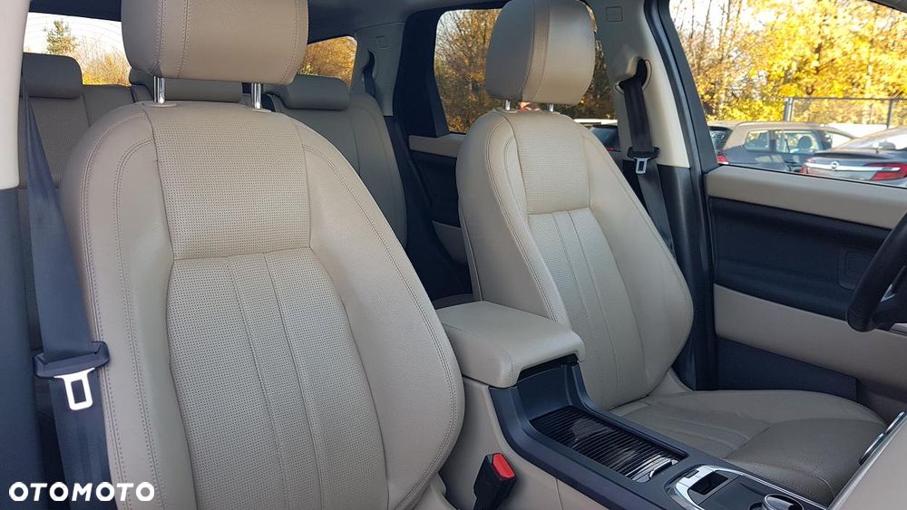 Land Rover Discovery Sport 2.0 TD4 HSE - 26