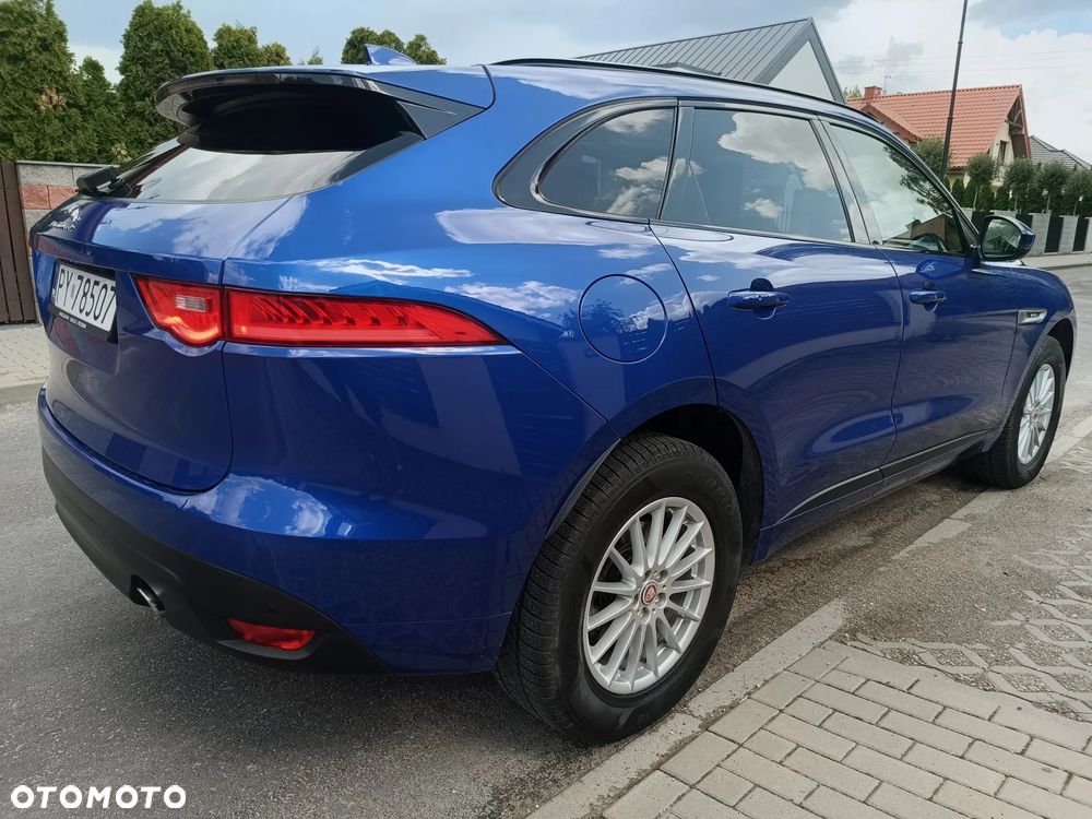 Jaguar F-Pace 2.0 i4D AWD R-Sport - 11