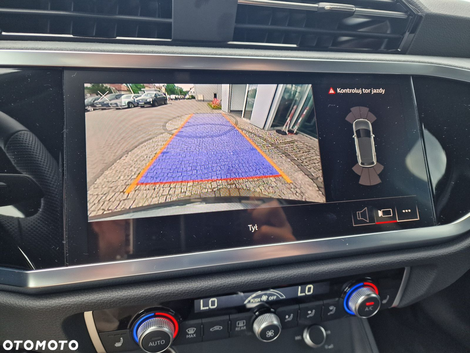 Audi Q3 - 23