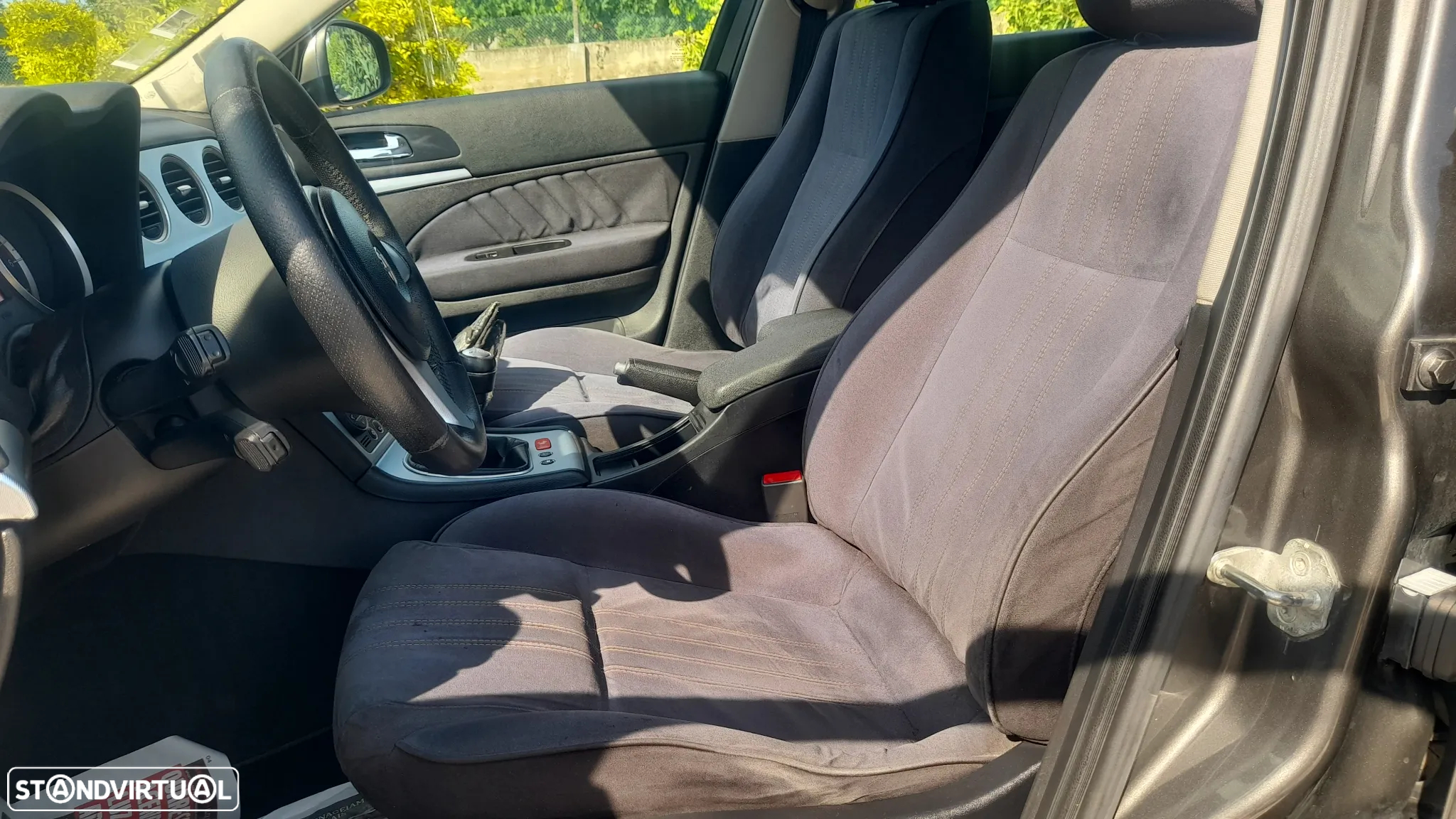 Alfa Romeo 159 Sportwagon 1.9 JTDm 16V Sportiva - 16